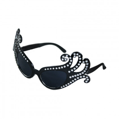 the black carnival Lady G specs